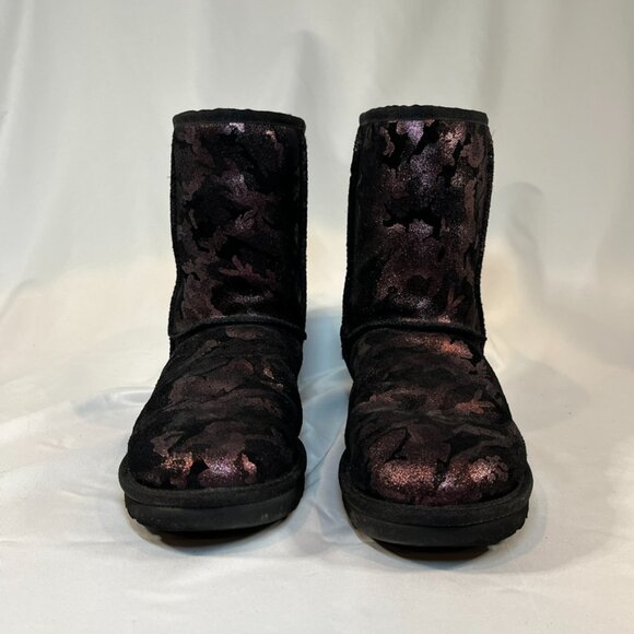 UGG Burgundy Metallic Camo Short Boots | Women’s 8 - Picture 2 of 4